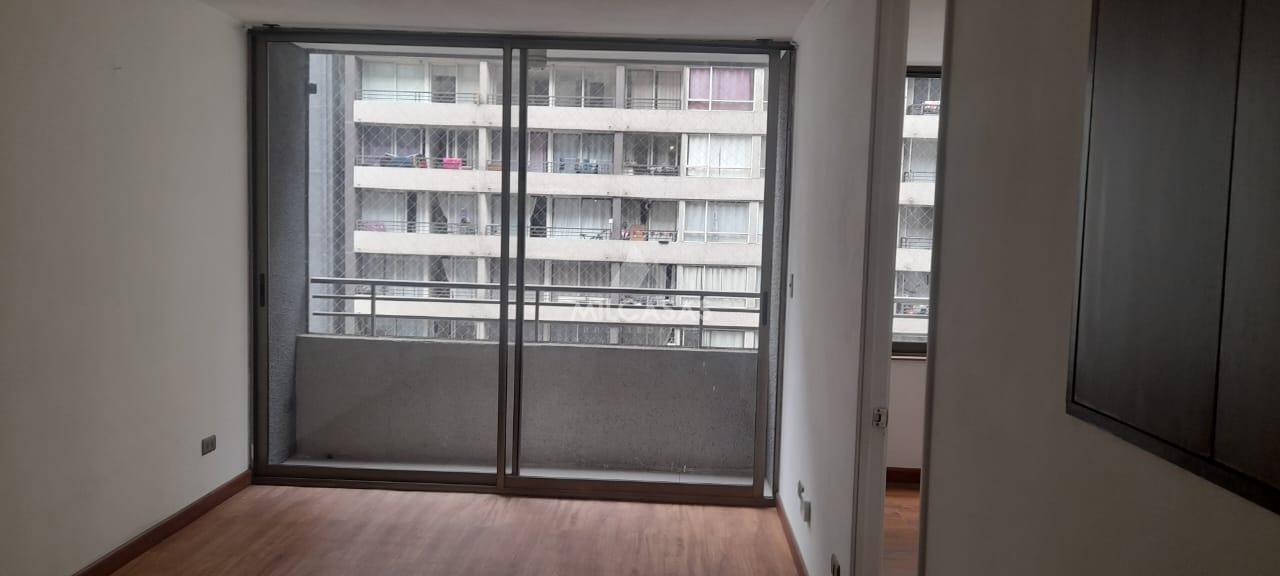 ARRIENDO DEPTO METRO